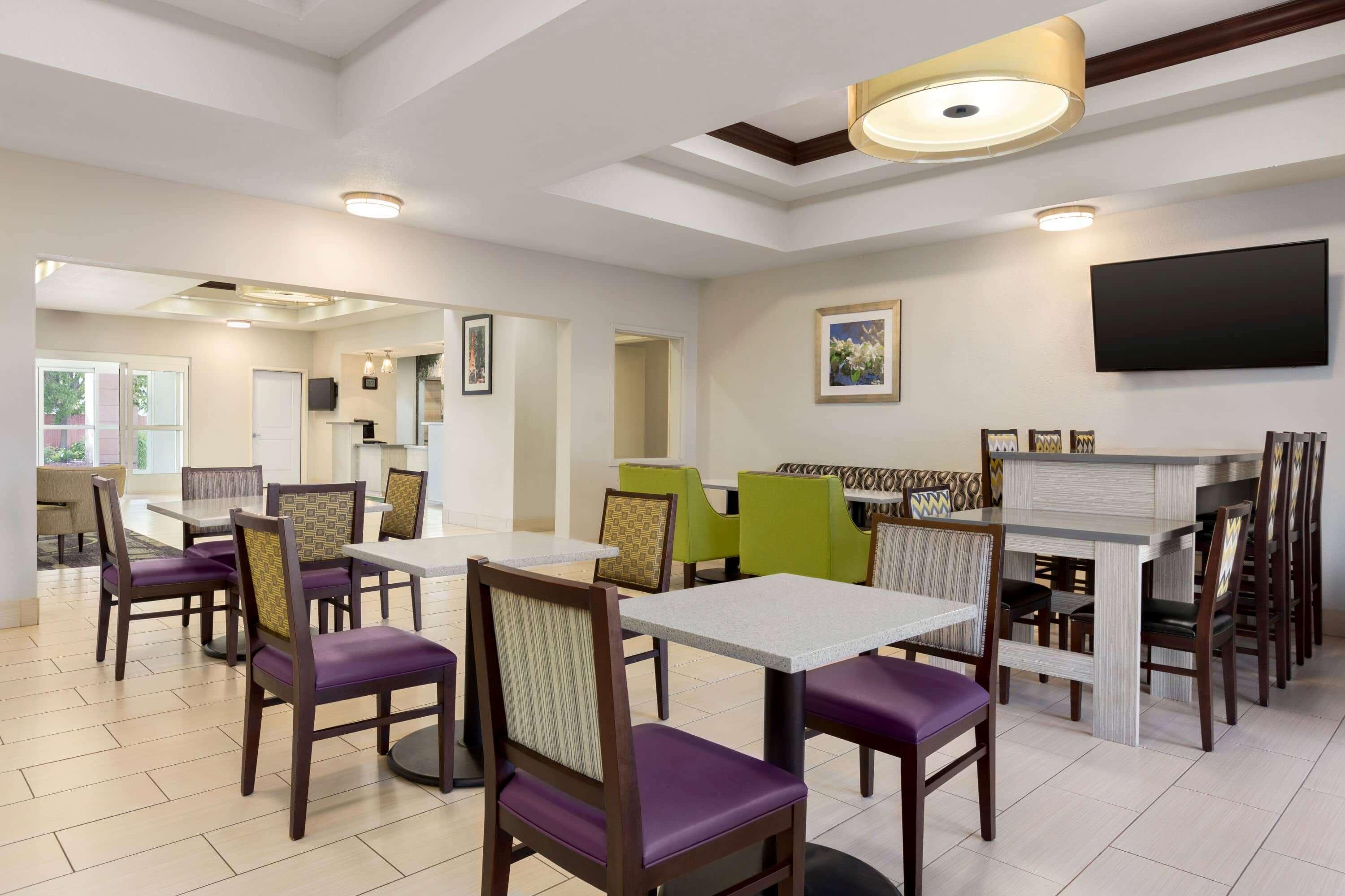 Отель La Quinta By Wyndham Fresno Northwest Экстерьер фото