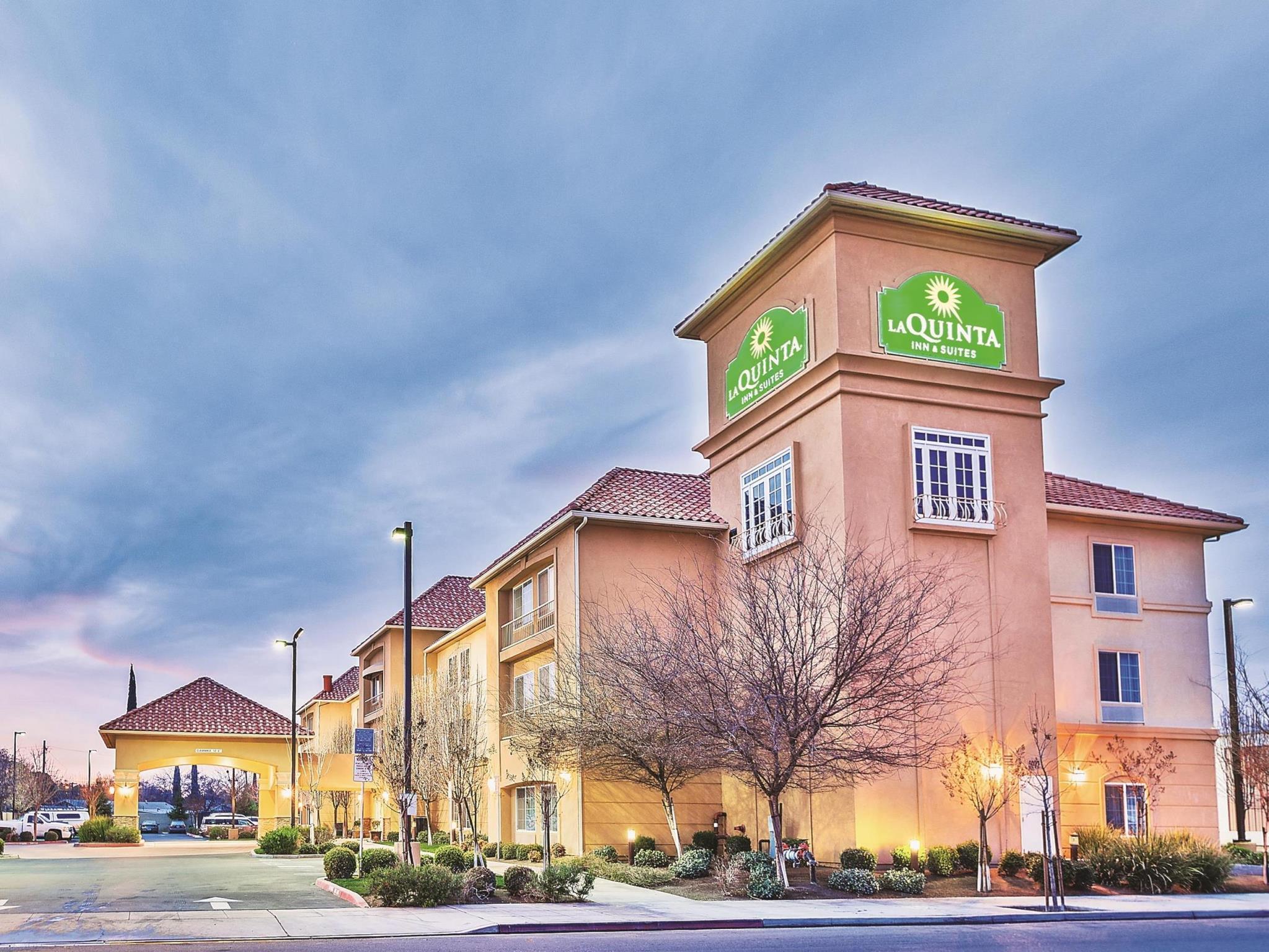 Отель La Quinta By Wyndham Fresno Northwest Экстерьер фото