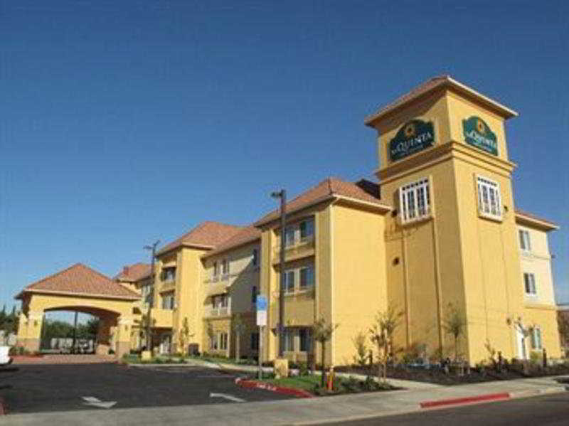 Отель La Quinta By Wyndham Fresno Northwest Экстерьер фото