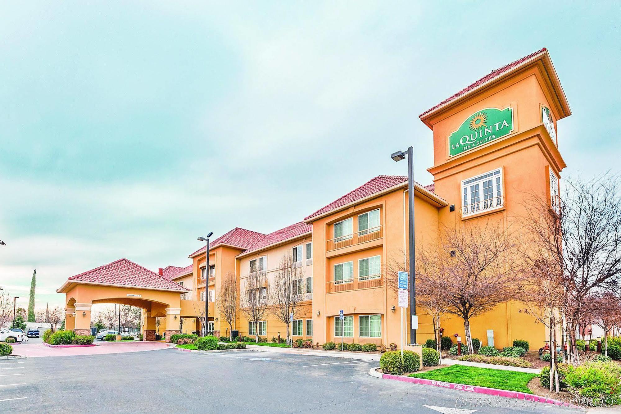 Отель La Quinta By Wyndham Fresno Northwest Экстерьер фото